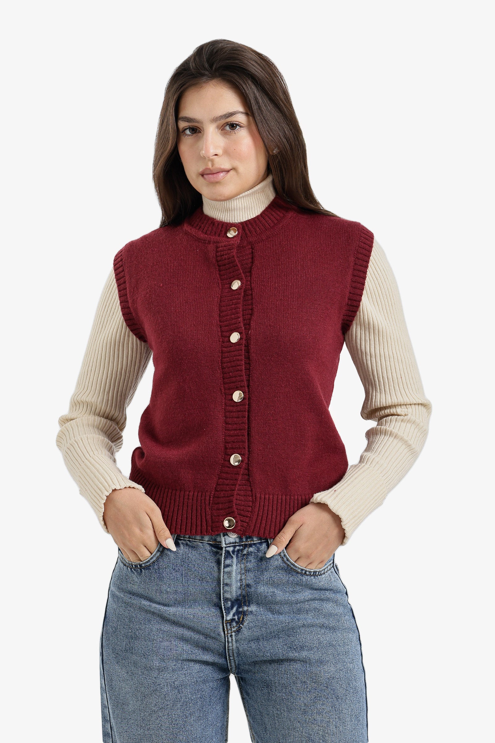 فيست بأزرار أمامية