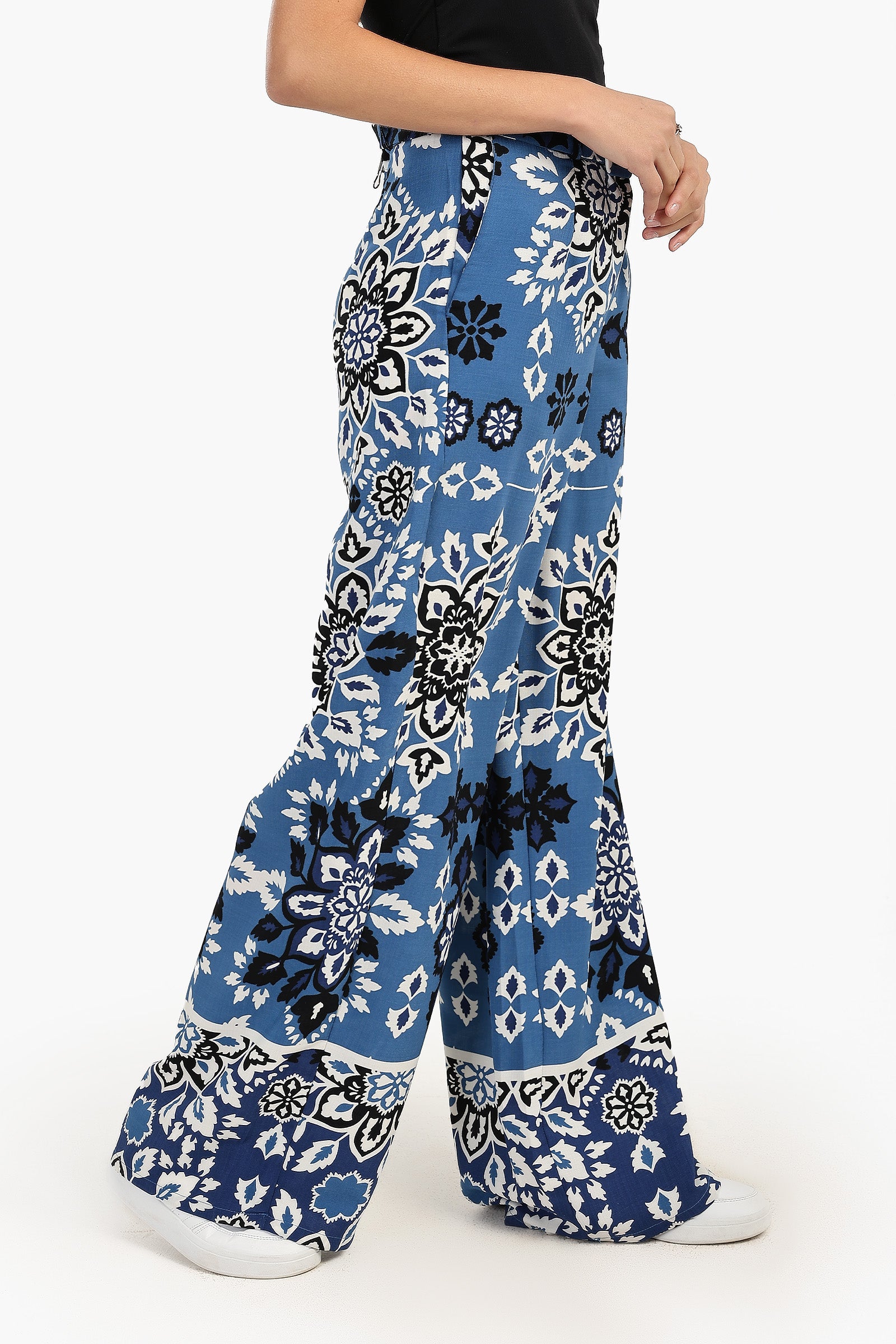 All Over Printed Pants with Belt