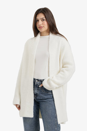 كارديجان بقصة أكتاف منخفضة