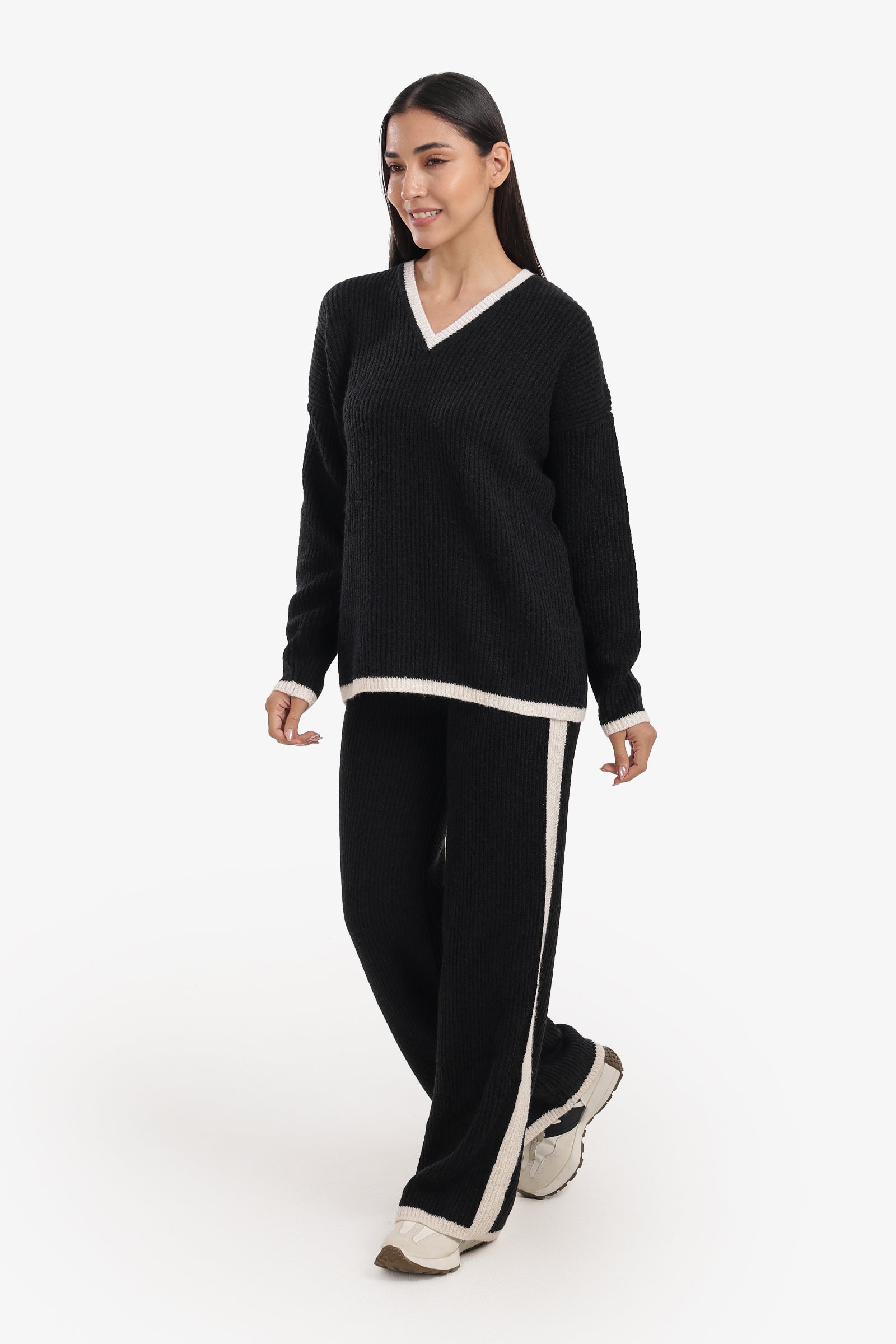 Contrast Trim Lounge Set