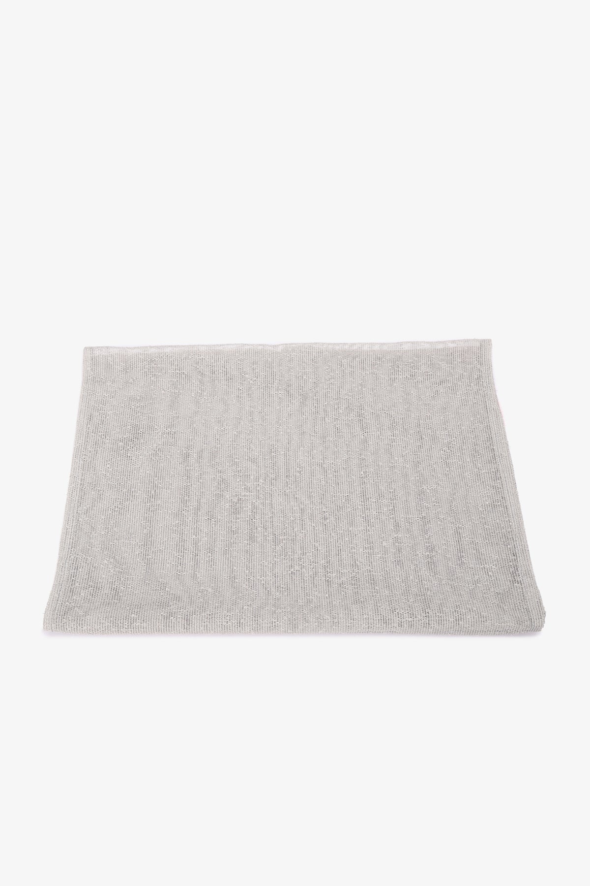 Silver Basic Dots Runner