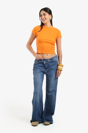 Ribbed Round Neck Top