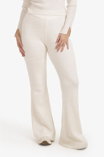 بنطلون لاونج تريكو بقصة فلير