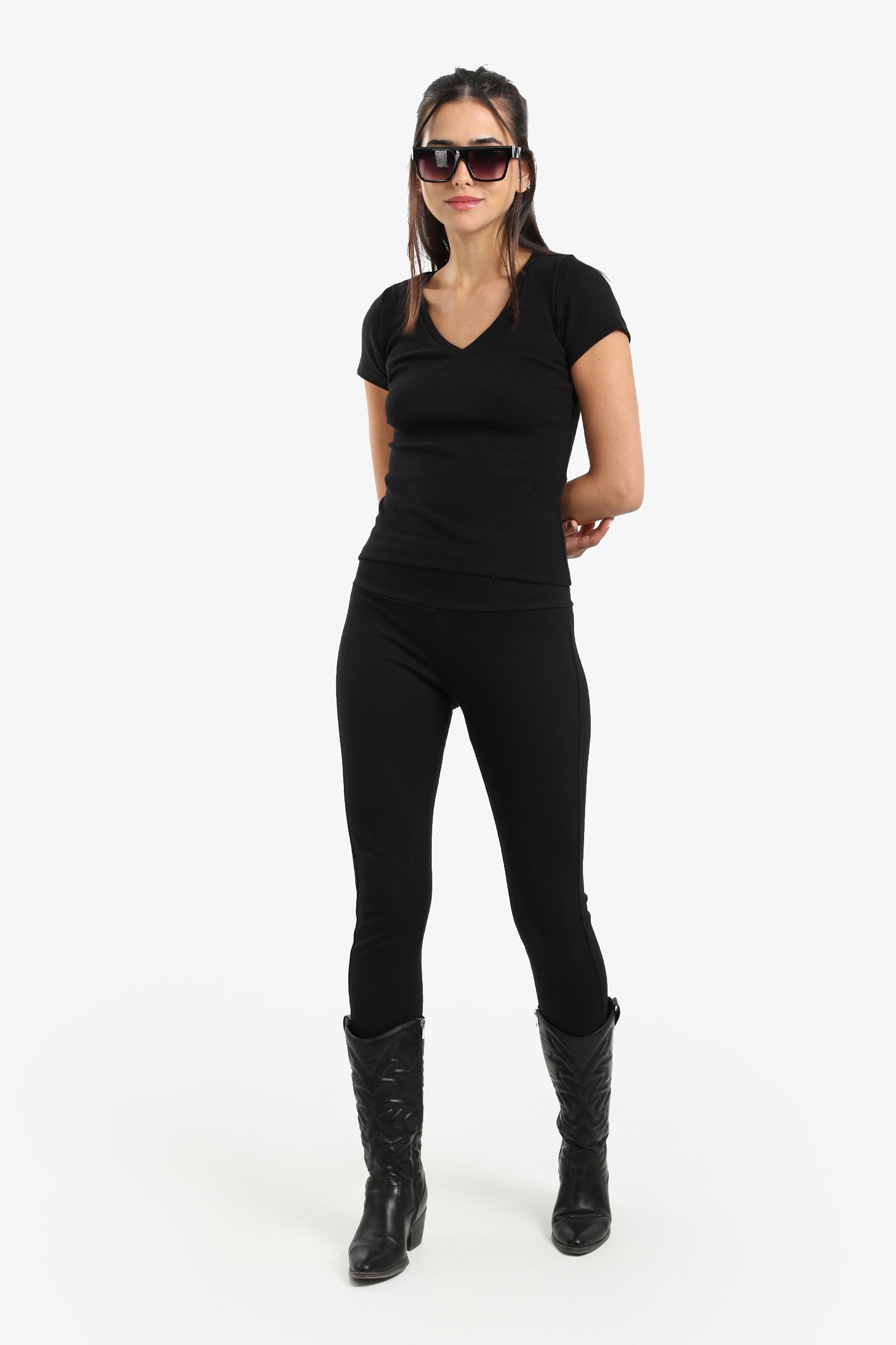 Ribbed V-Neck Fitted Top