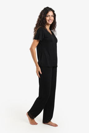 Pyjama Set with Lace Edges