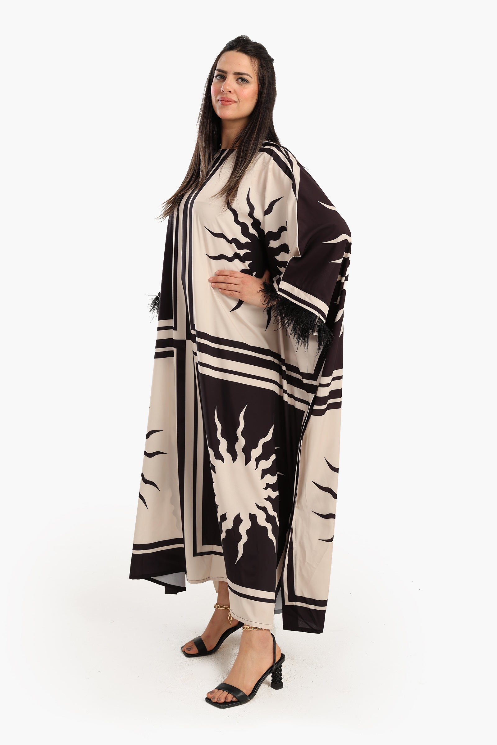 Luxe Graphic Print Abaya