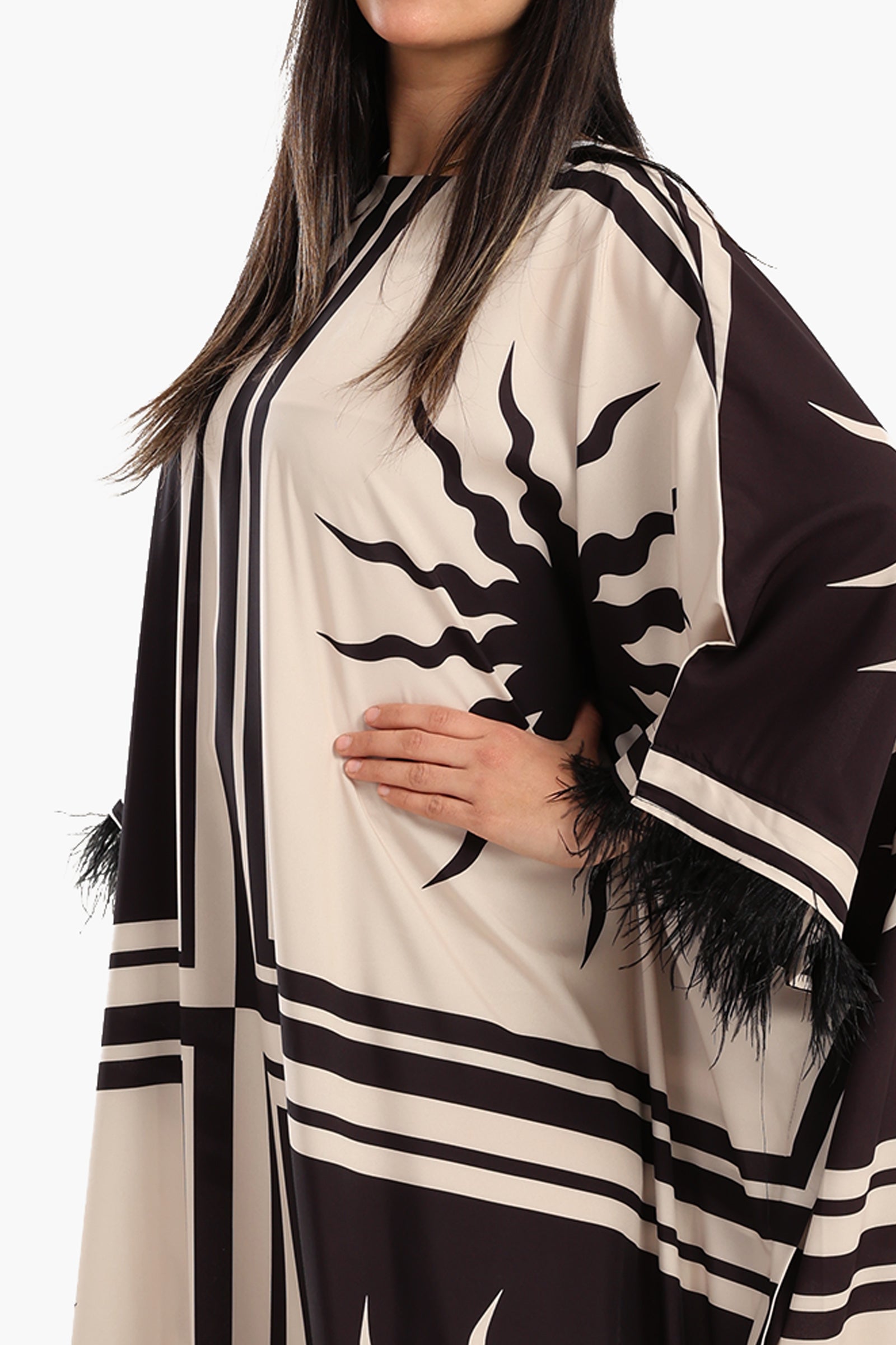 Luxe Graphic Print Abaya