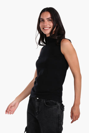 High Neck Sleeveless Pullover