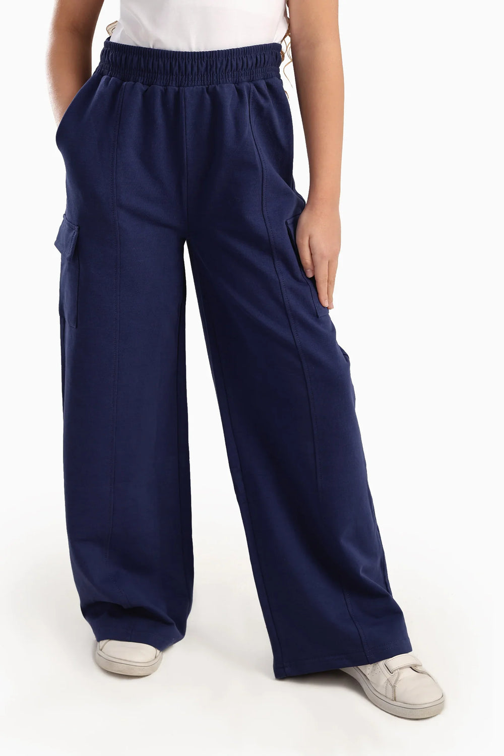 Girly Wide-Leg Cargo Pants