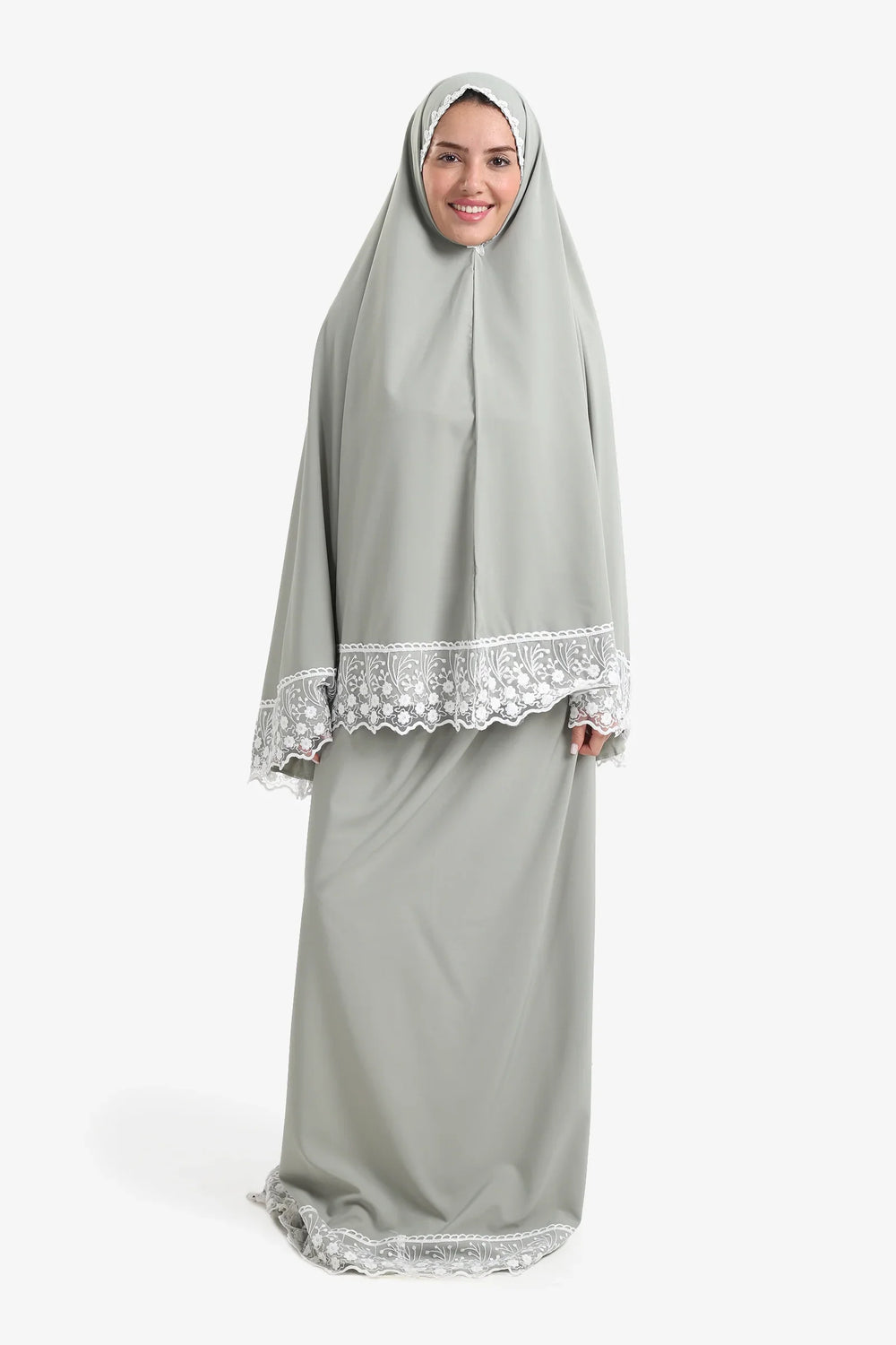 طقم صلاة بتفاصيل دانتيل