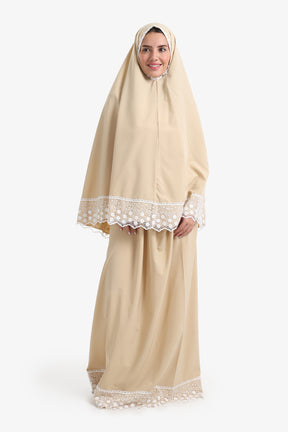 Prayer Set with Lace Trim