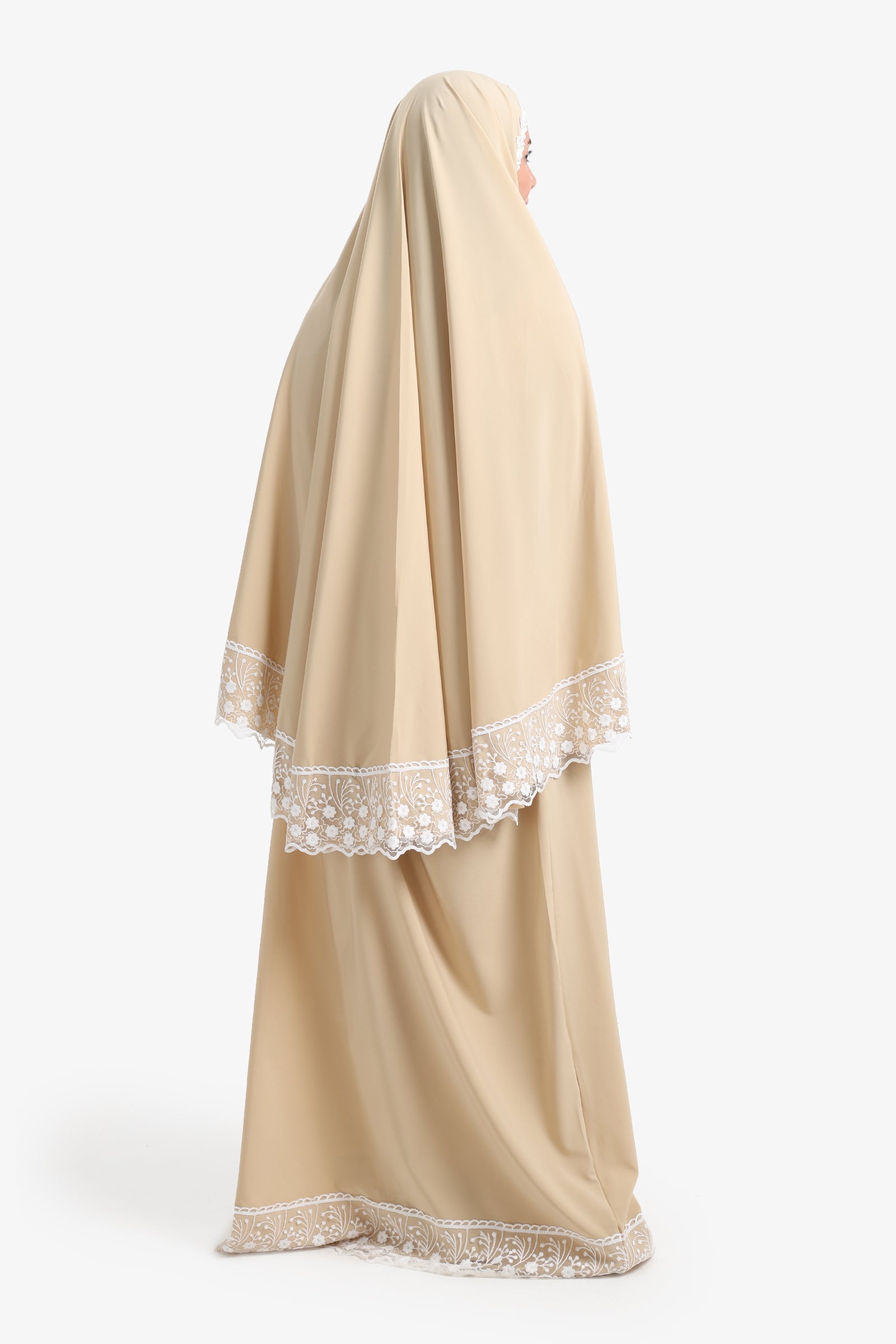 Prayer Set with Lace Trim