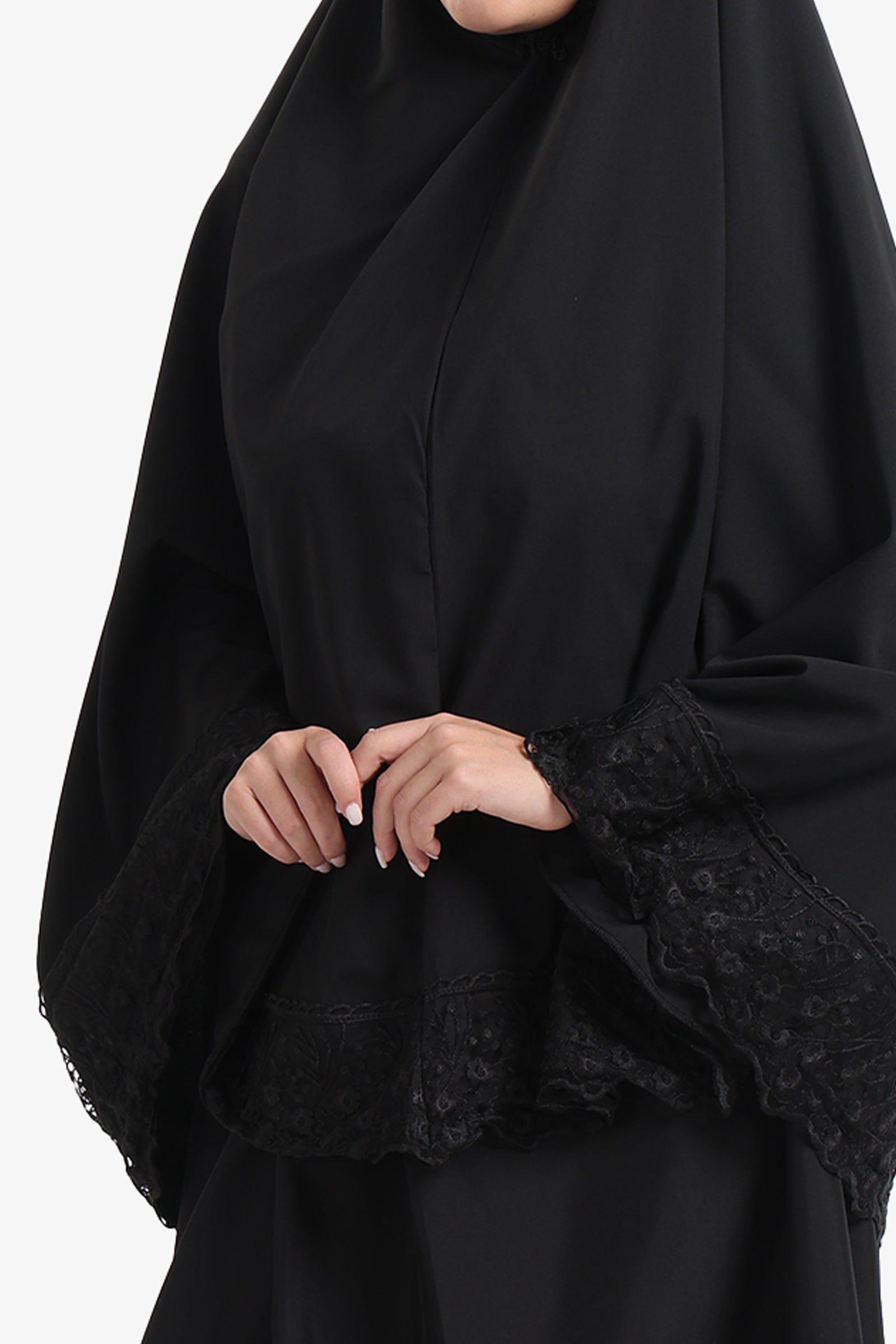 Prayer Set with Lace Trim