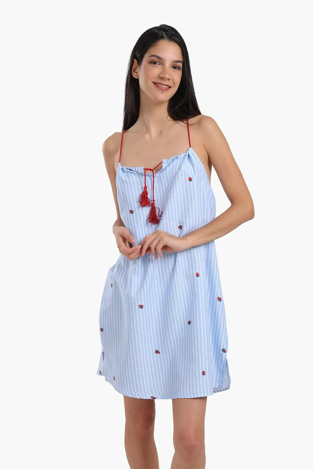 قميص نوم حمالات بطبعة فراولة