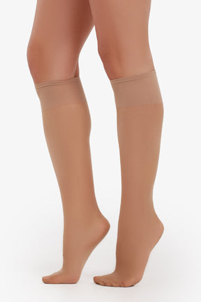 شرابات فوال بطول الركبة