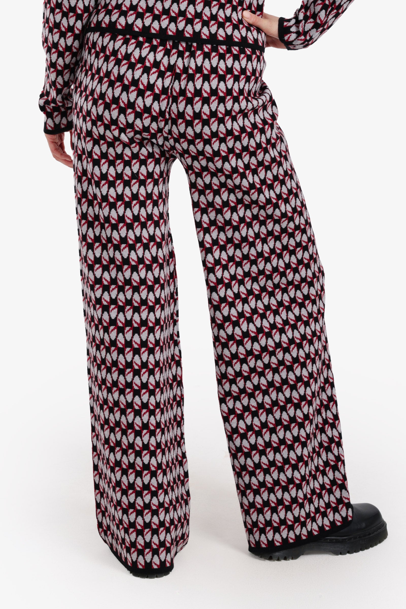 Self Pattern Lounge Pants