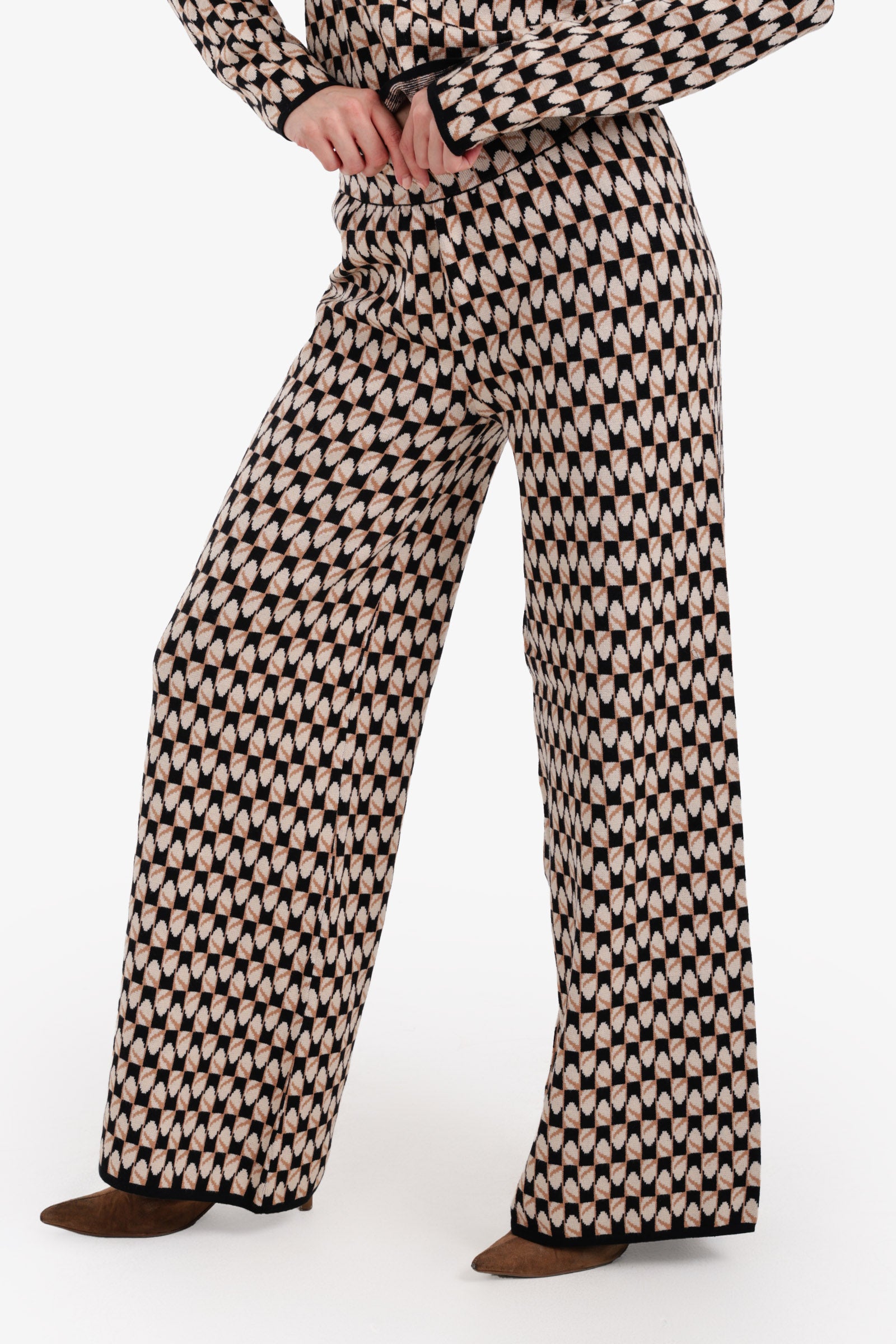 Self Pattern Lounge Pants