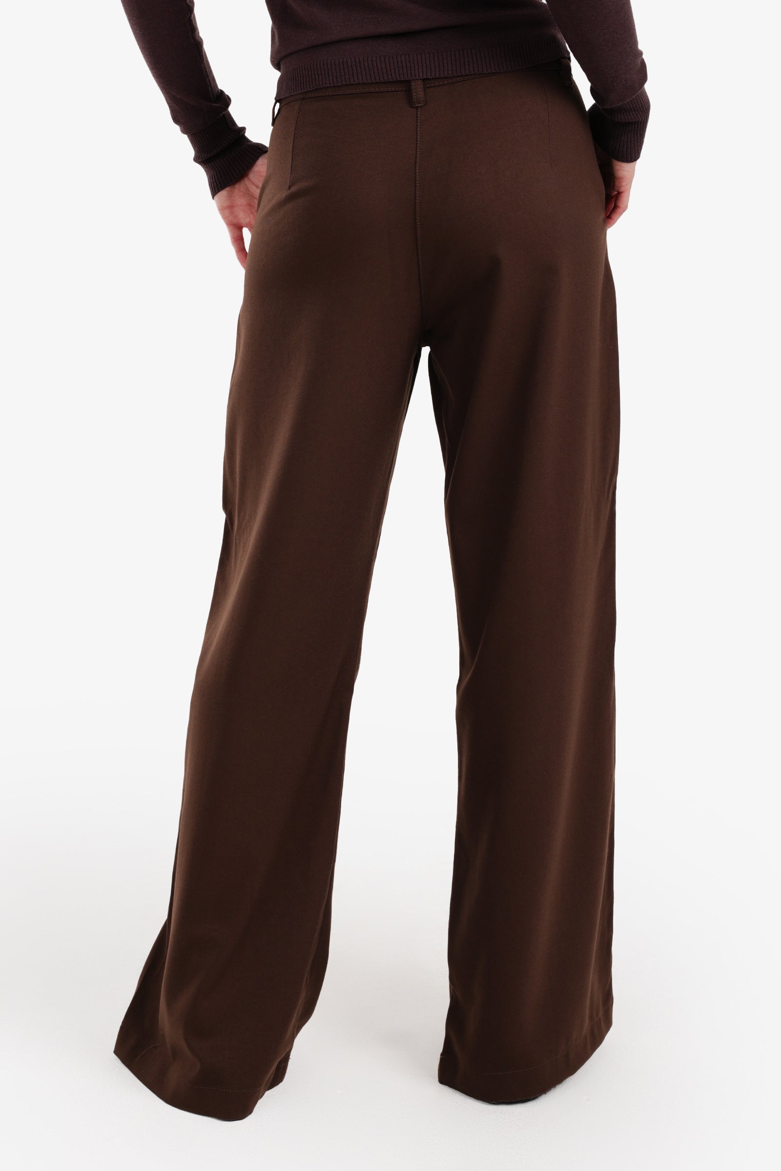 Wide-Leg Straight Cut Pants