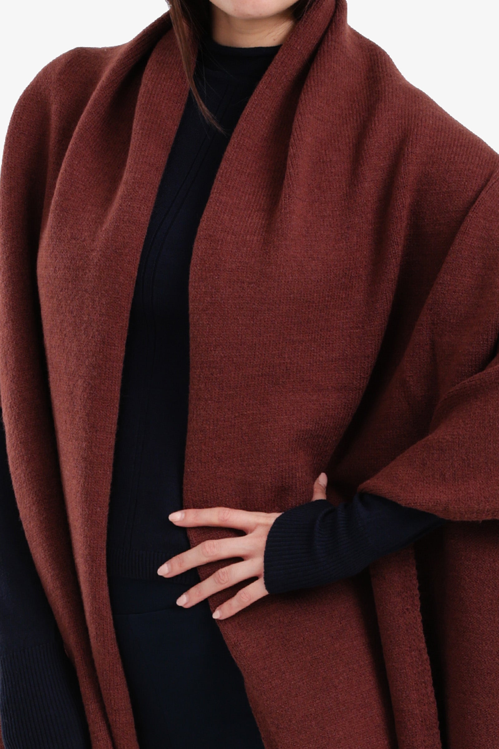 شال مستطيل بشراشيب