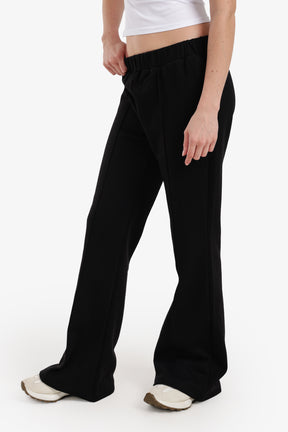 بنطلون لاونج بقصة فلير