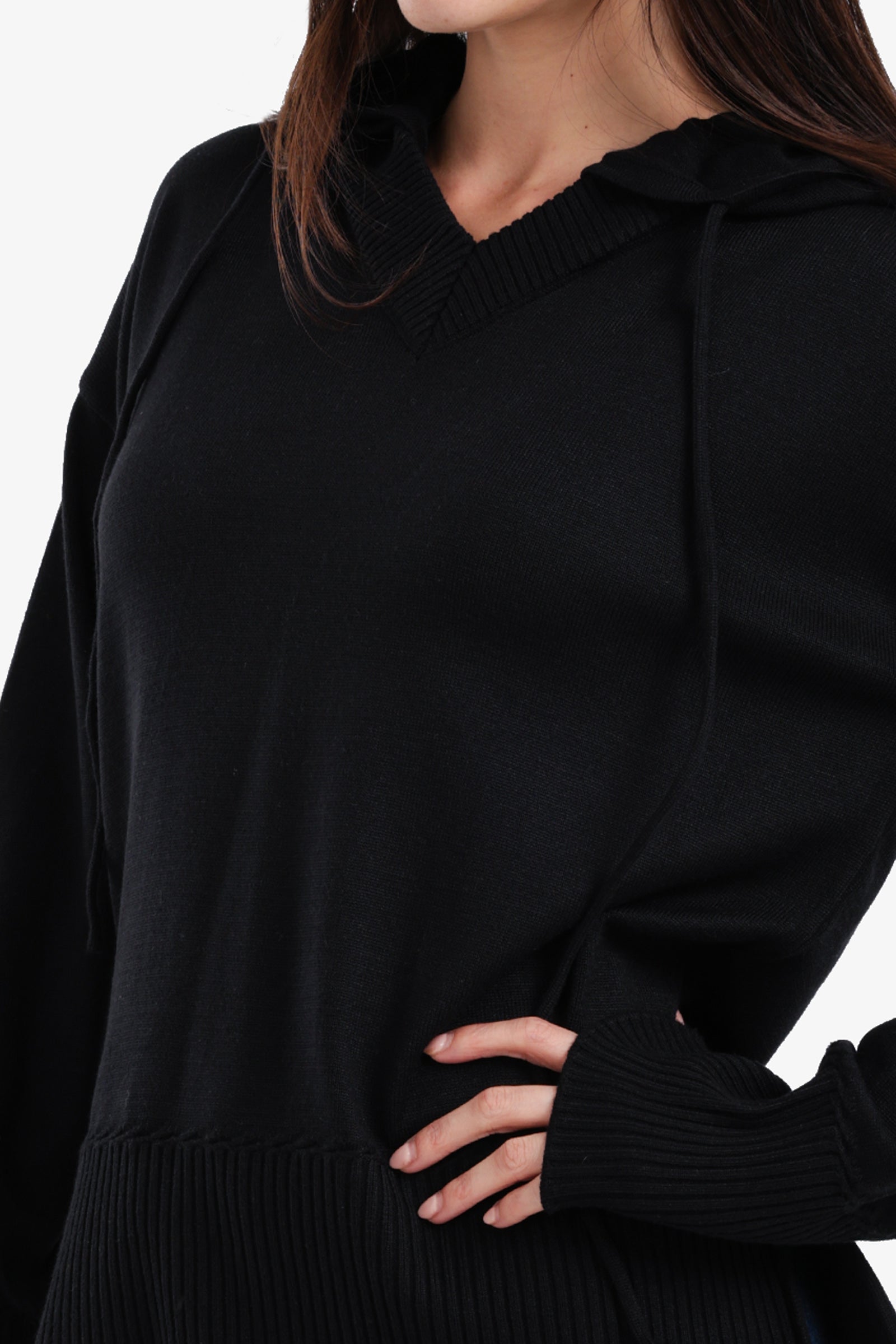 هودي لاونج مضلع بياقة V