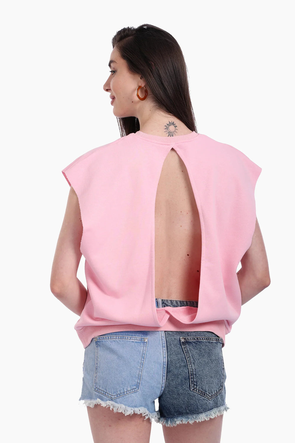 سويت شيرت لاونج بظهر مفتوح