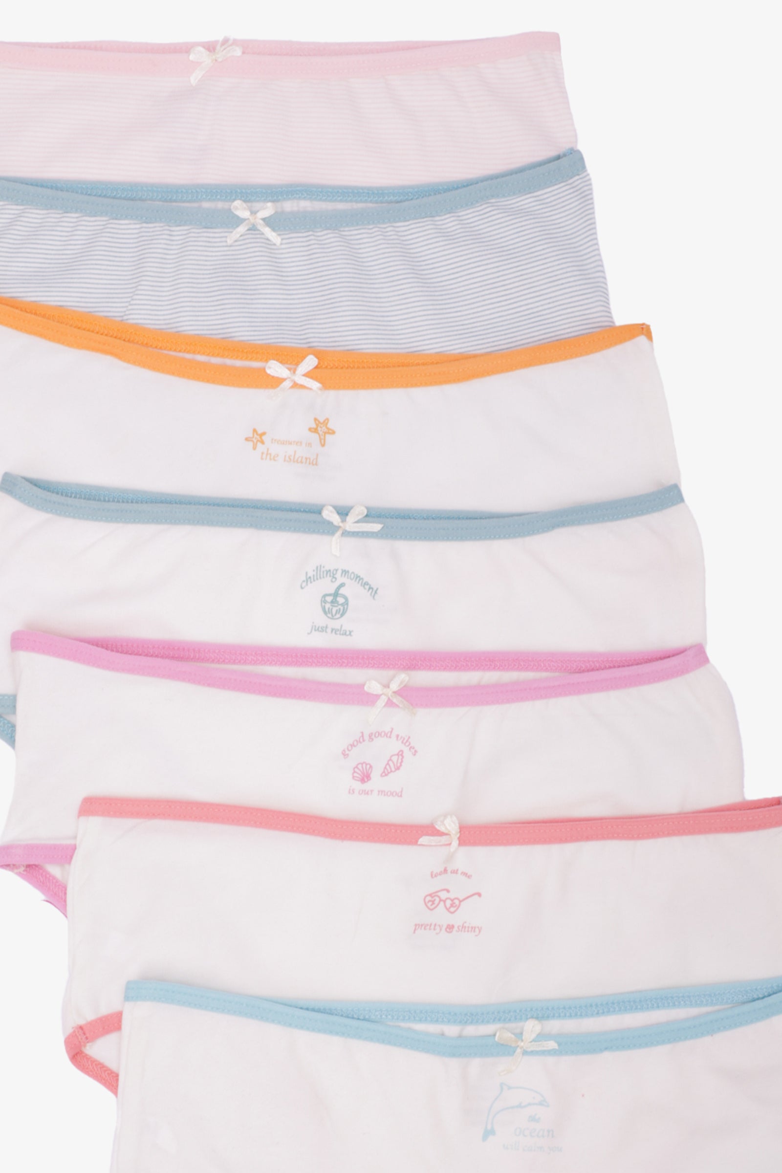 مجموعة من 7 بانتي بريف ملون