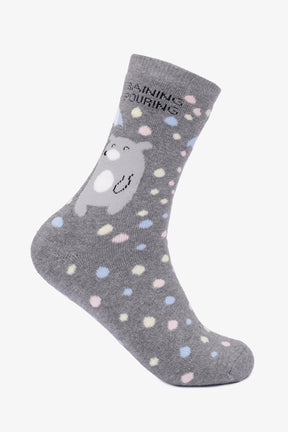 شرابات مطبوعة متوسطة الطول