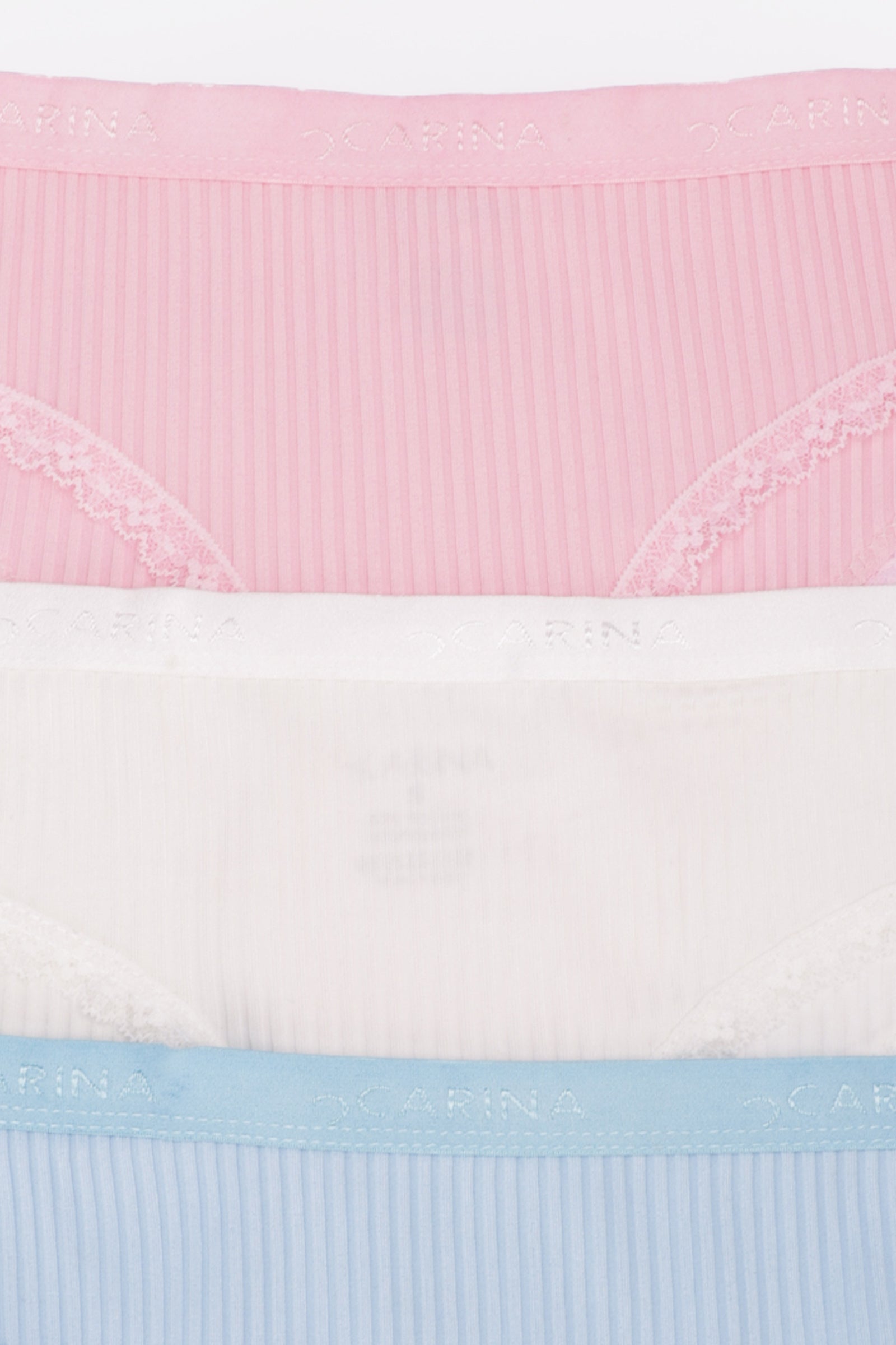 مجموعة من 3 بانتي بيكيني ملون