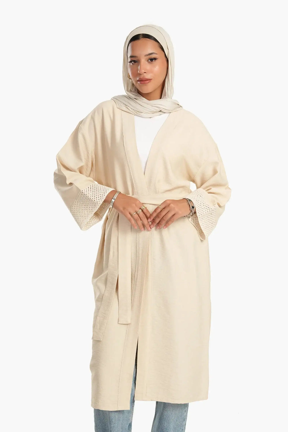 كيمونو بأساور كروشيه مخرم