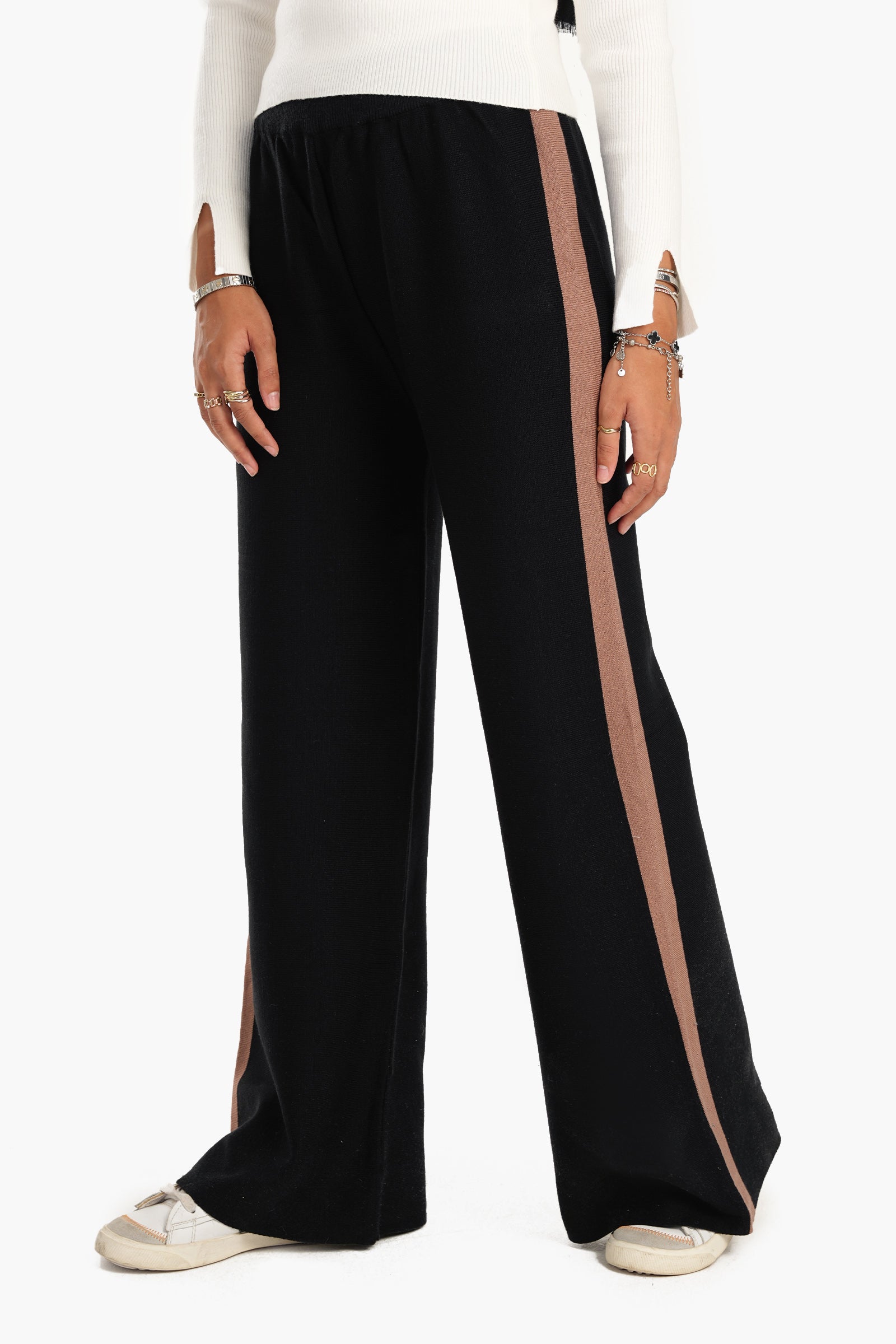 Lounge Pant with Side Stripe