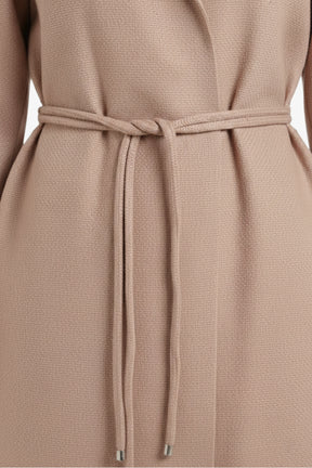 بالطو بطول الركبة مع حزام