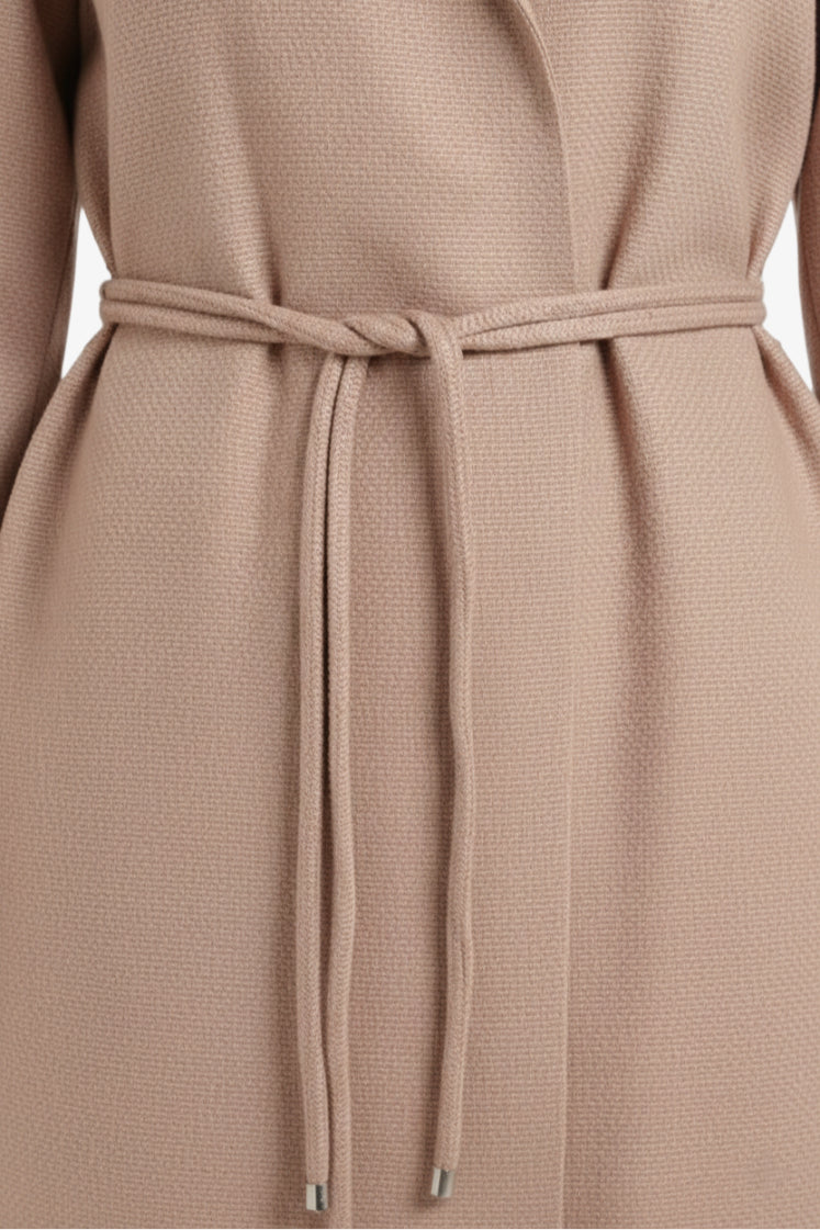 بالطو بطول الركبة مع حزام