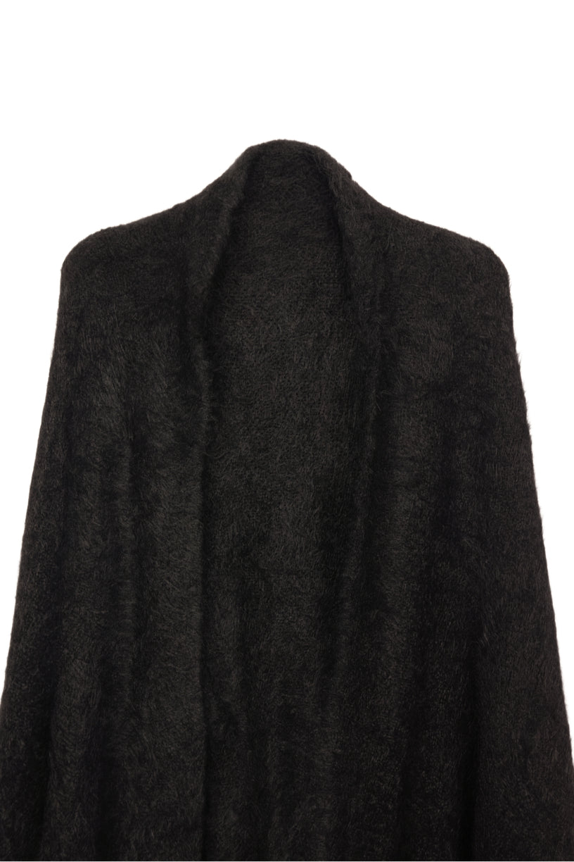 بونشو تريكو مزين بشراشيب