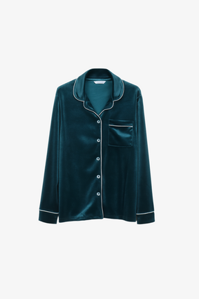 طقم بيجامة قطيفة كلاسيكي