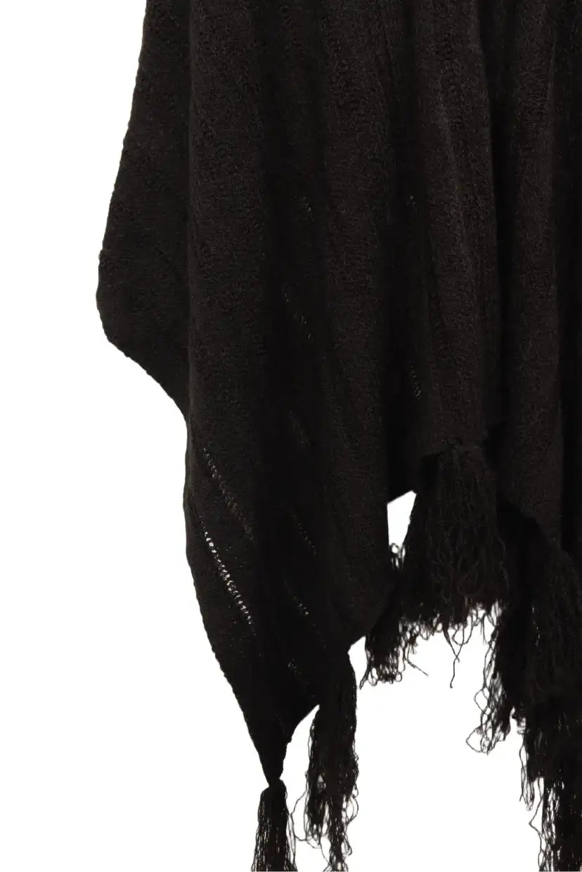 بونشو مزين بشراشيب