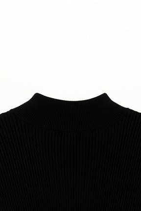 Ribbed High Neck Pullover