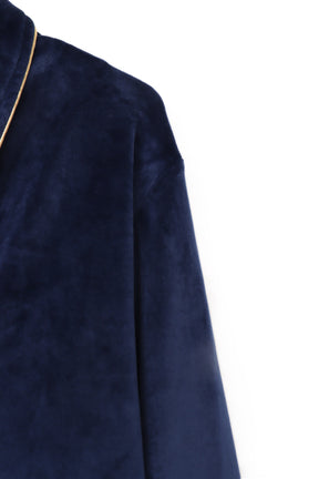 طقم بيجامة قطيفة بأزرار مزدوجة