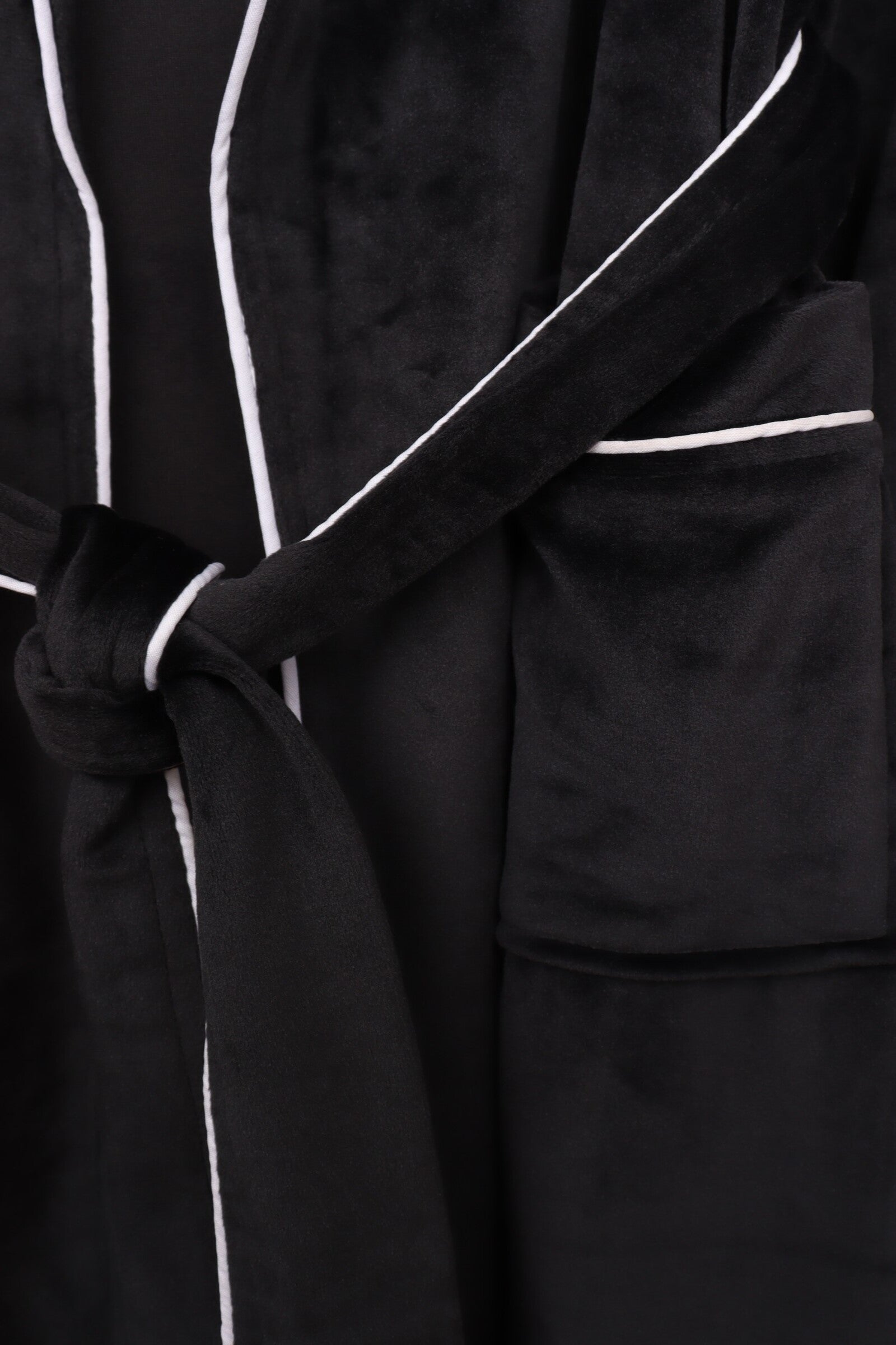 روب قطيفة ميدي مريح