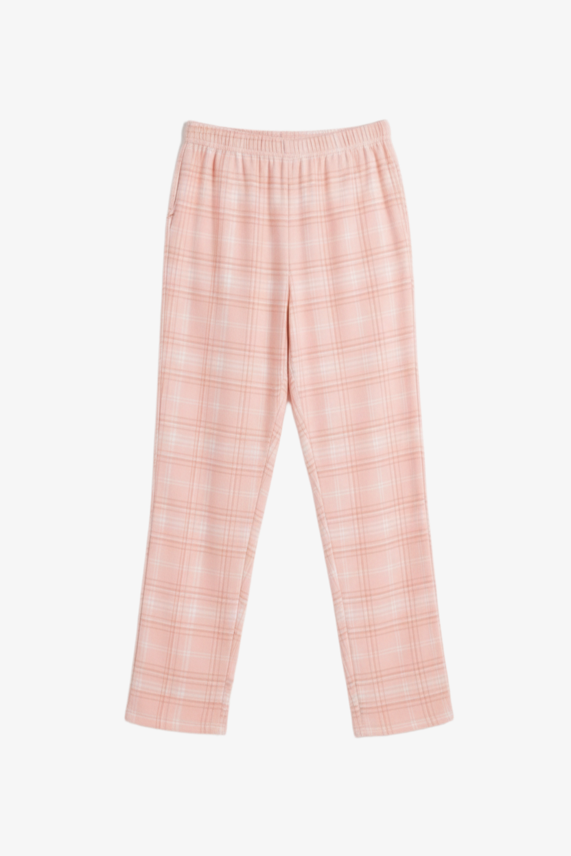 طقم بيجاما دافئ بنقشة مربعات