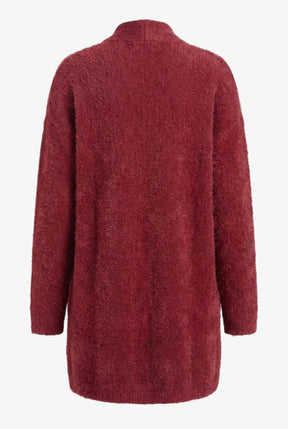 كارديجان بقصة أكتاف منخفضة