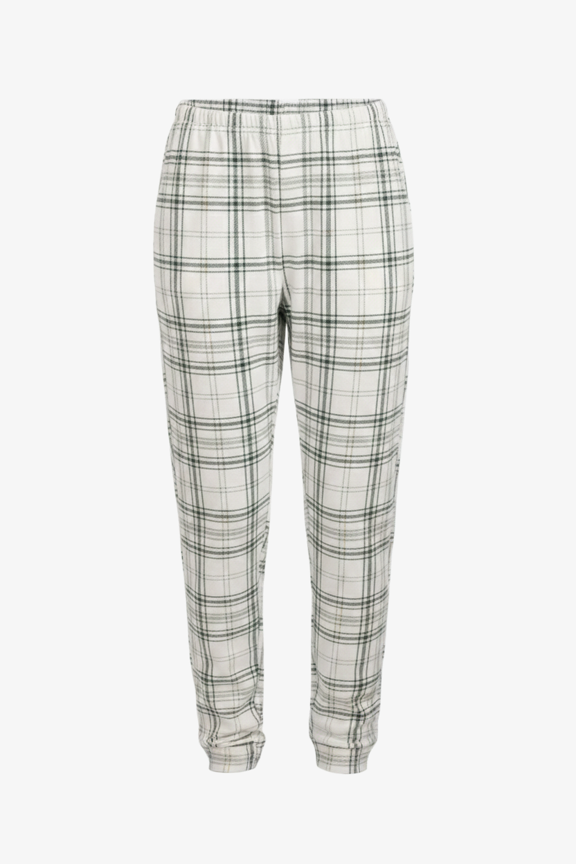 بيجامة بغطاء رأس