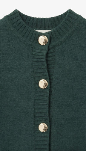 فيست بأزرار أمامية