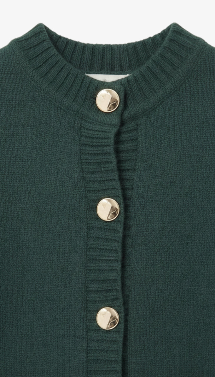 فيست بأزرار أمامية