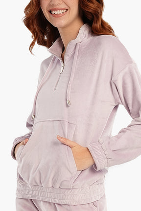 Pyjama Set with Half Zip Closure