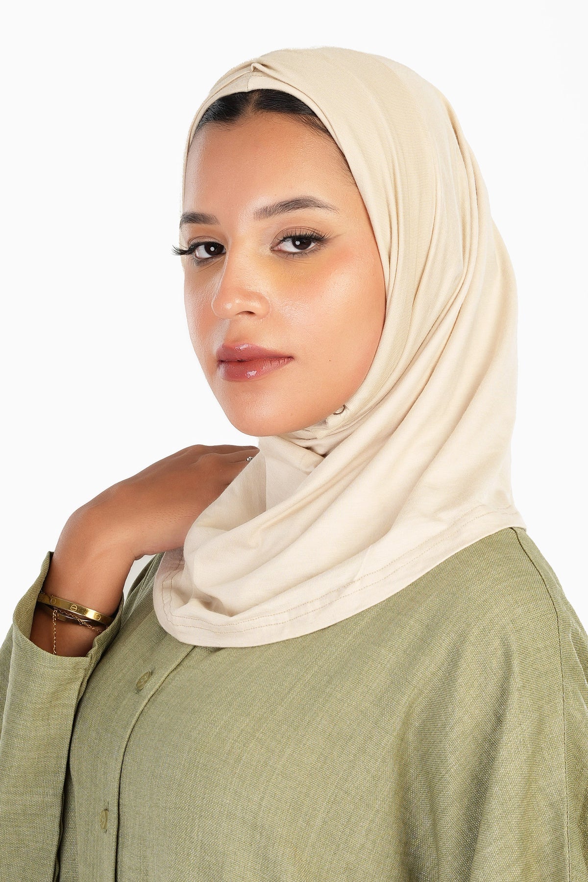 طرحة فيسكوز بكباسين