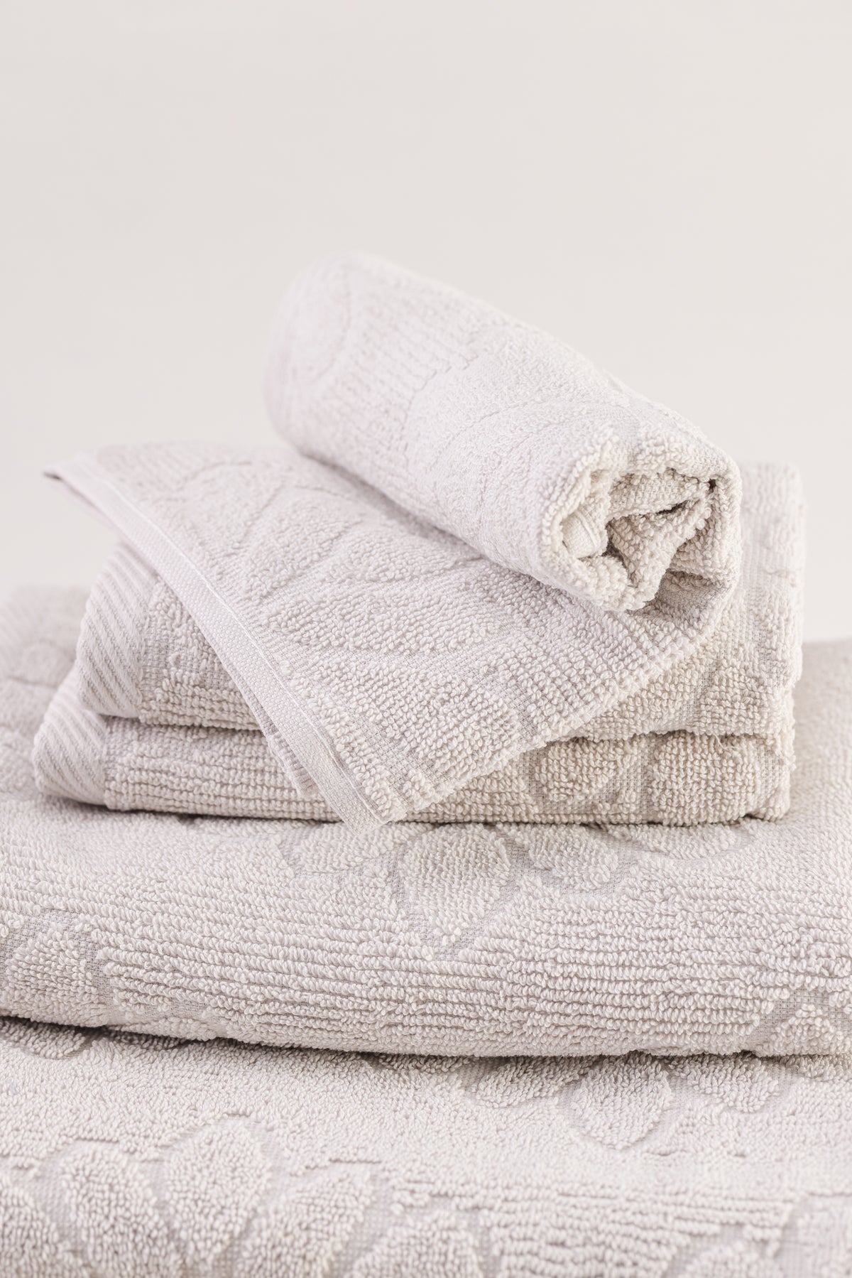 Flower Ribbed Towel - 160*90cm
