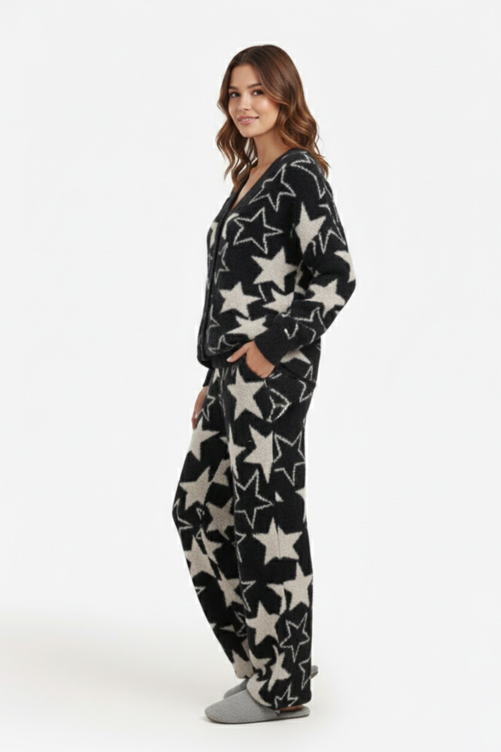 بيجامة بنقشة النجوم