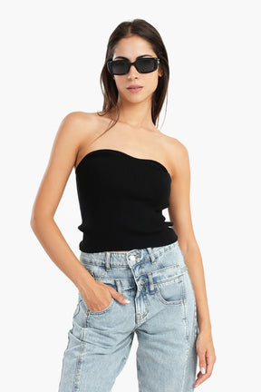 Strapless Trico Top