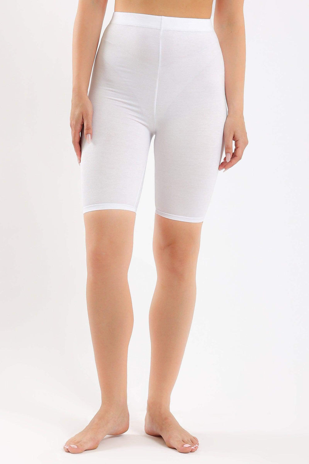 Mid Thigh Slim Shorts - Carina - كارينا
